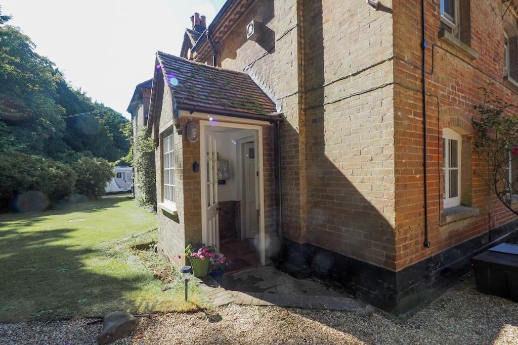 Landford'S Cottage, Your Retreat! Exterior foto